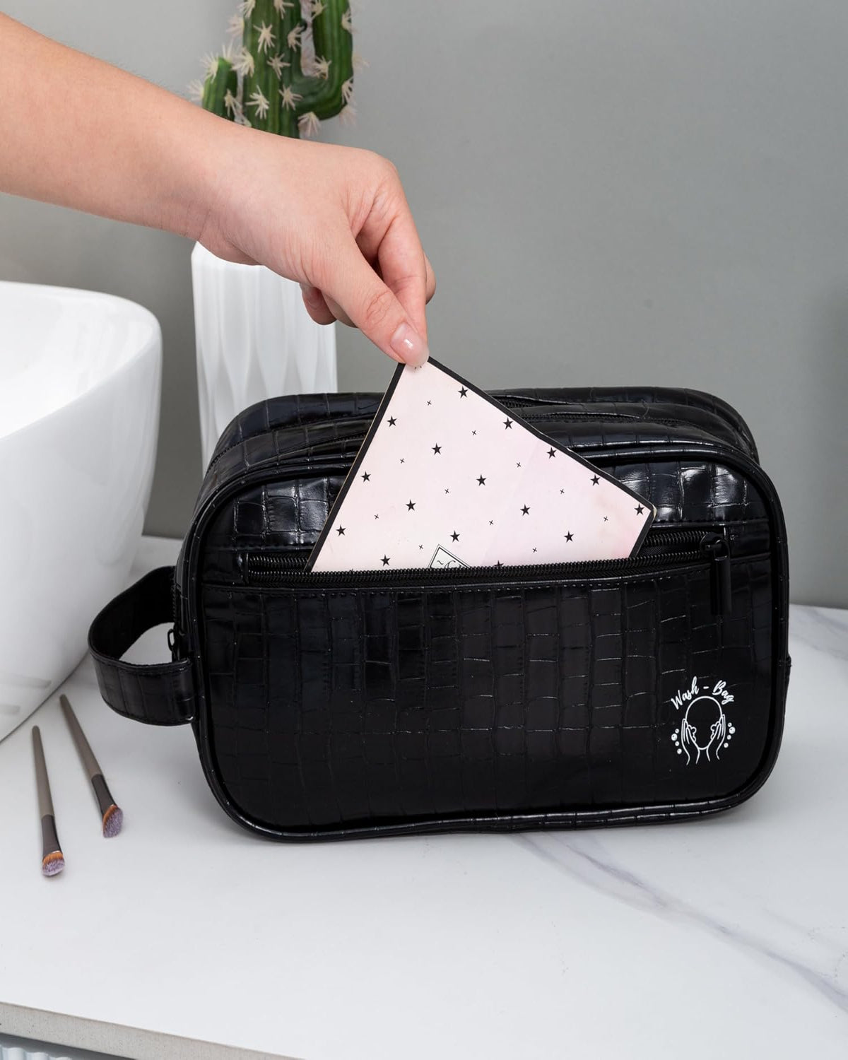 Luxury Croc Wash Bag – Waterproof Travel Toiletry Bag
